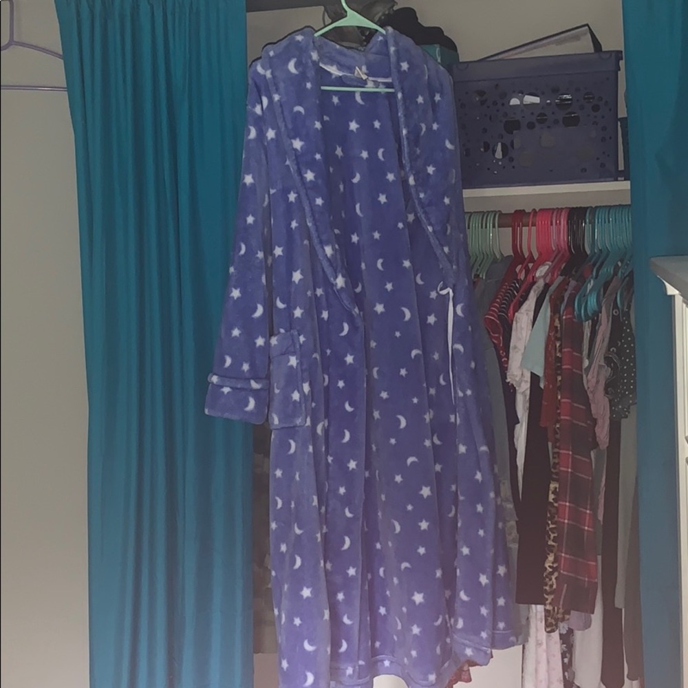 Soft and fuzzy bathrobe